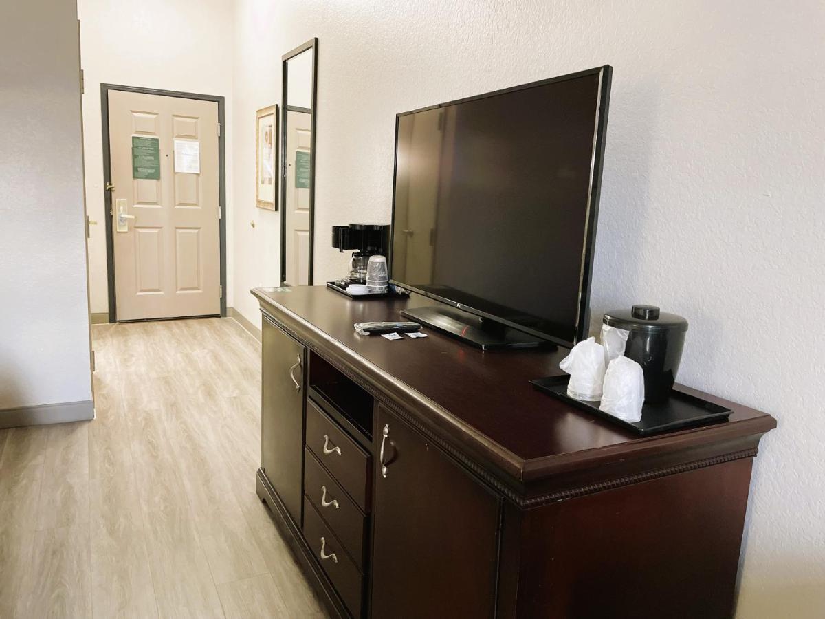 Country Inn & Suites By Radisson, Albany, Ga Bagian luar foto